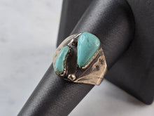 Load image into Gallery viewer, Womens Vintage Estate Sterling Silver Southwestern Turquoise Ring 6.2g E511