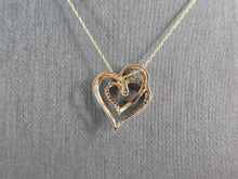 Load image into Gallery viewer, Womens Vintage Estate 10k Gold Diamond Heart Pendant Necklace  1.9g  E5124