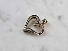 Load image into Gallery viewer, Womens Vintage Estate 10K Gold Diamond Heart Pendant 3.1g #E5135