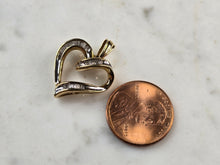Load image into Gallery viewer, Womens Vintage Estate 10K Gold Diamond Heart Pendant 3.1g #E5135