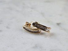 Load image into Gallery viewer, Womens Vintage Estate 10K Gold Diamond Shrimp Hoop Earrings 2.3g E5145