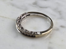 Load image into Gallery viewer, Womens Vintage Estate 14k White Gold Diamond Ring 2.9g E5152