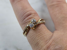 Load image into Gallery viewer, Womens Estate 14K Gold Ever Us Diamond Bypass Engagement Ring, 4.1g E5164