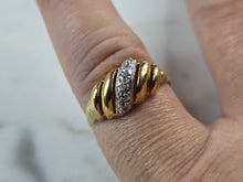 Load image into Gallery viewer, Womens Vintage Estate 18K Gold Modernist Diamond Ring 1.8g  E5167