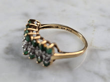 Load image into Gallery viewer, Womens Vintage Estate 10k Yellow Gold Emerald Diamond Ring 2.2g E5174
