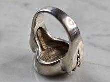 Load image into Gallery viewer, Womens Vintage Estate Heavy Sterling Silver Victorian Cameo Ring 17.7g E5195