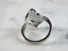 Load image into Gallery viewer, Womens Estate Sterling Silver Modernist Blue Opal Ring 5.2g E5241