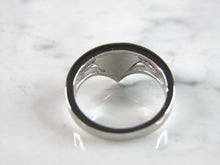 Load image into Gallery viewer, Womens Estate Sterling Silver Modernist Blue Opal Ring 4.3g E5277