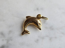 Load image into Gallery viewer, Womens Vintage Estate 14K Yellow Gold Dolphin Pendant 1.1g E5295