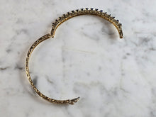 Load image into Gallery viewer, Womens Vintage Estate 14K Yellow Gold Sapphire Bangle Bracelet 11.5g E5308