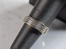 Load image into Gallery viewer, Womens Vintage Estate 10K Gold Diamond Cluster Ring 3.4g #E5312