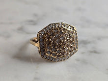 Load image into Gallery viewer, Womens Vintage Estate 10K Yellow Gold Diamond Cluster Ring 4.8g E5321
