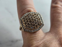 Load image into Gallery viewer, Womens Vintage Estate 10K Yellow Gold Diamond Cluster Ring 4.8g E5321