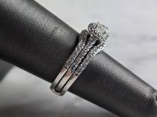 Load image into Gallery viewer, Womens Vintage Estate 10K White Gold Diamond Engagement Ring 5.2g E5331