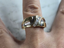 Load image into Gallery viewer, Mens Vintage Estate 14K Yellow &amp; White Gold Diamond Ring 6.9g E5345