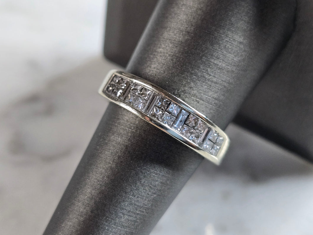 Mens Vintage Estate 14K White Gold Diamond Ring, 4.8g E5346