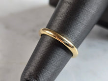 Load image into Gallery viewer, Womens Vintage Estate 18K Yellow Gold Tiffany &amp; Co Wedding Ring 3.2g E5363