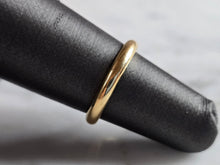 Load image into Gallery viewer, Womens Vintage Estate 18K Yellow Gold Tiffany &amp; Co Wedding Ring 3.2g E5363