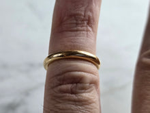 Load image into Gallery viewer, Womens Vintage Estate 18K Yellow Gold Tiffany &amp; Co Wedding Ring 3.2g E5363