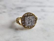 Load image into Gallery viewer, Womens Vintage Estate 18K Yellow Gold Diamond Ring 4.1g E5367
