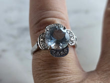 Load image into Gallery viewer, Womens Vintage Estate 14K White Gold Aqua Diamond Ring 3.7g #E5419