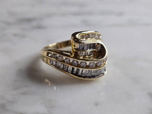 Load image into Gallery viewer, Womens Vintage Estate 14K Yellow Gold Modernist Diamond Freeform Ring 5.8g E5460