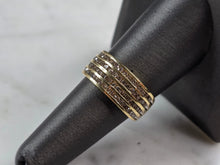 Load image into Gallery viewer, Womens Vintage Estate 10K Gold Diamond Cluster Ring 5.1g #E5503