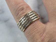 Load image into Gallery viewer, Womens Vintage Estate 10K Gold Diamond Cluster Ring 5.1g #E5503