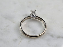 Load image into Gallery viewer, Womens Vintage Estate 14k White Gold Diamond Engagement Ring 2.1g #E5504