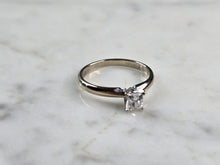 Load image into Gallery viewer, Womens Vintage Estate 14k White Gold Diamond Engagement Ring 2.1g #E5504