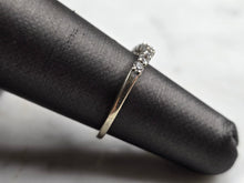 Load image into Gallery viewer, Womens Vintage Estate 14K White Gold Diamond Ring, 1.7g E5505