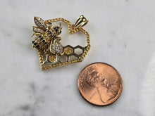 Load image into Gallery viewer, Womens Vintage Estate 14K Yellow Gold CZ Honeycomb Bee Pendant 4.0g E5525