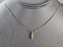 Load image into Gallery viewer, Womens Vintage Estate 14K Yellow Gold Diamond Pendant Necklace 3.2g E5530