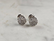 Load image into Gallery viewer, Pr of Womens Vintage Estate 14K White Gold Diamond Earrings 2.3g E5536