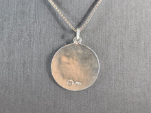 Load image into Gallery viewer, Womens Vintage Sterling Silver Celtic SIDHE Birth Pendant Necklace 5.3g E5541