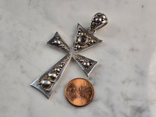 Load image into Gallery viewer, Womens Sterling Silver Religious Brutalist Modernist Cross Pendant 16.7g E5545