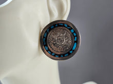 Load image into Gallery viewer, Womens Vintage Sterling Silver Mayan Aztec Stud Earrings 20.3g E5595