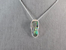 Load image into Gallery viewer, Womens Vintage Estate Sterling Silver Flip Flop Pendant Necklace 3.3g E5599