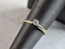 Load image into Gallery viewer, Womens Vintage Estate 14k White Gold Diamond Engagement Ring 1.8g  E5619