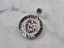 Load image into Gallery viewer, Womens Vintage Estate Sterling Silver Zodiac Leo Lion Pendant 3.5g E5684