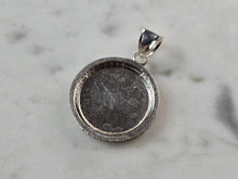 Load image into Gallery viewer, Womens Vintage Estate Sterling Silver Zodiac Virgo Pendant 3.5g E5698