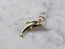 Load image into Gallery viewer, Womens Vintage Estate 14K Yellow Gold Italian Dolphin Charm Pendant 1.0g E5717