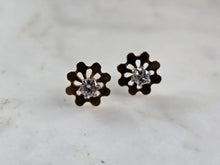Load image into Gallery viewer, Pr Vintage Estate 14K Yellow Gold Diamond Stud Earrings 1.5g E5724