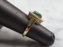 Load image into Gallery viewer, Womens Vintage Estate 14K Yellow Gold Emerald Diamond Ring  3.8g E5727