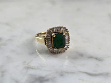 Load image into Gallery viewer, Womens Vintage Estate 14K Yellow Gold Emerald Diamond Ring  3.8g E5727