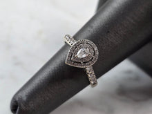 Load image into Gallery viewer, Womens Vintage Estate 14K White Gold Pear Shaped Diamond Ring 2.8g E5730