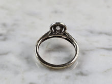 Load image into Gallery viewer, Womens Vintage Estate 14K White Gold Pear Shaped Diamond Ring 2.8g E5730