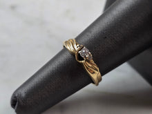 Load image into Gallery viewer, Womens Vintage Estate 14K Yellow Gold Magic Glo Diamond Ring Set 2.8g E5733