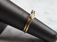 Load image into Gallery viewer, Womens Vintage Estate 14K Yellow Gold Magic Glo Diamond Ring Set 2.8g E5733