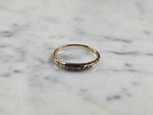Load image into Gallery viewer, Womens Vintage Estate 14K Yellow Gold Diamond Ring, 0.9g E5734